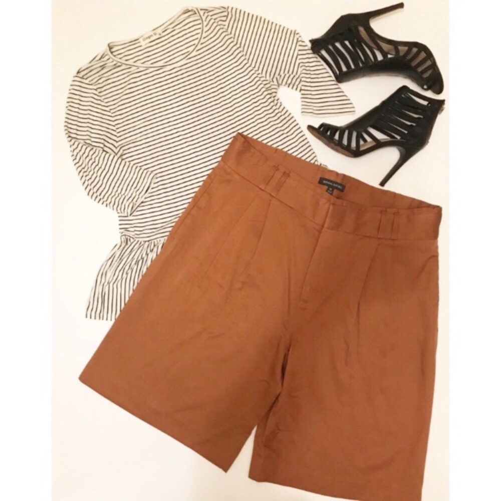 Banana Republic Bermuda Shorts. Size 12.